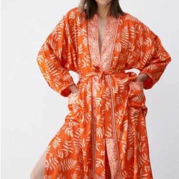 NWT ZARA Long Orange and White fern print Hanoi Kimono with belt size S - Picture 6 of 10